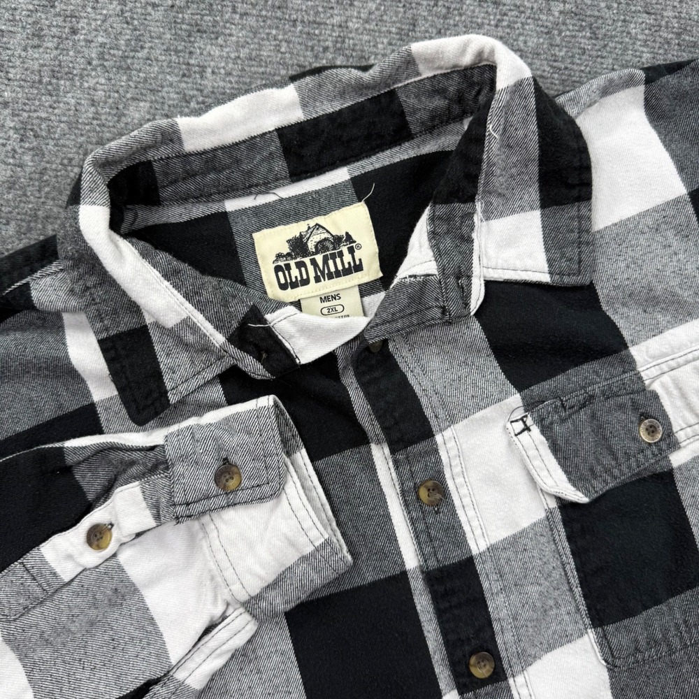 Old Mill Flannel Shirt 2XL Black White Buffalo Plaid Button Down flaw Men's